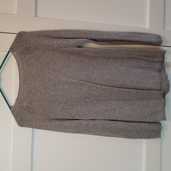 Grey knitted long sleeve sweater - Picture 4 of 5